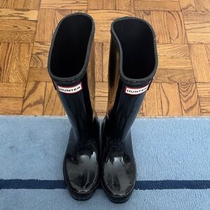 Hunter Glossy Black Tall Boots
